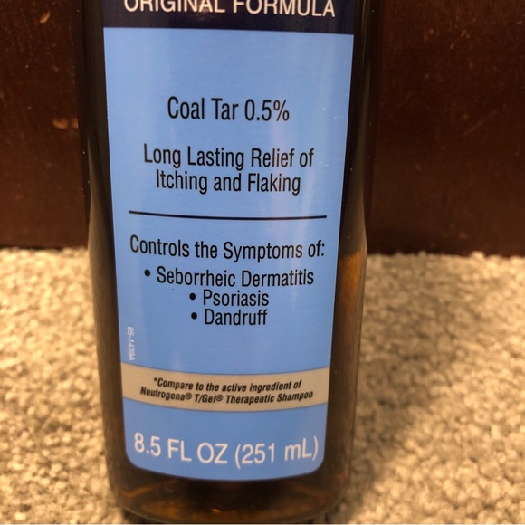 MAJOR Thera-Gel Therapeutic Shampoo, Original Formula, for Dandruff, 8.5oz - Picture 2 of 9